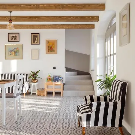 Premium Vendeghaz Πανσιόν 3*