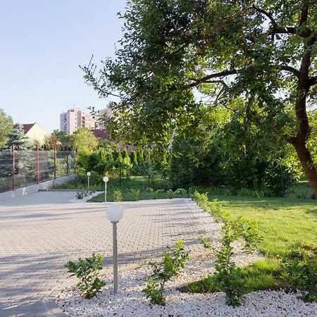 Premium Vendeghaz 3*