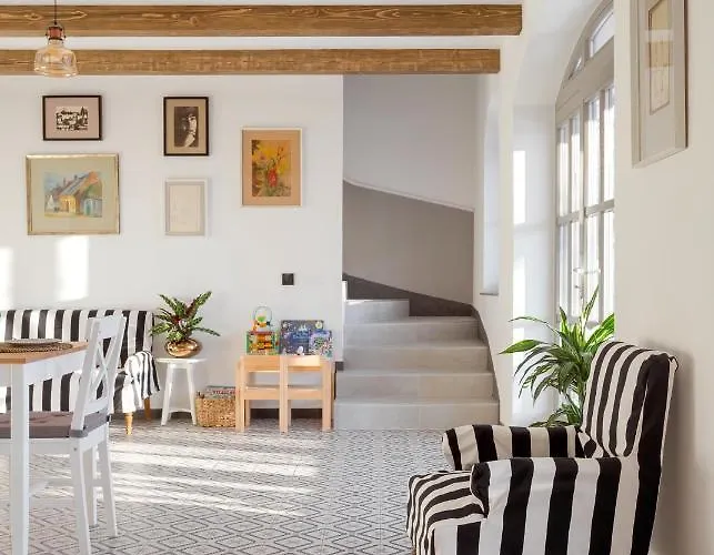 Premium Vendeghaz Guest house 3*